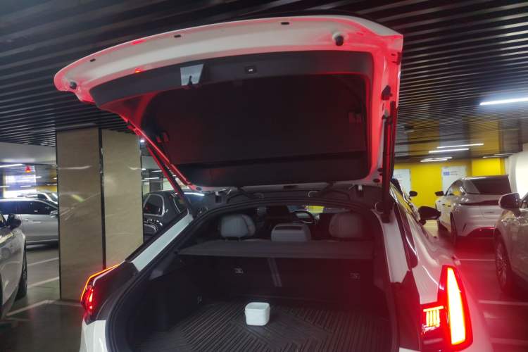 Used Zeekr 001 2023 WE Edition 140 kWh Long-Range Package