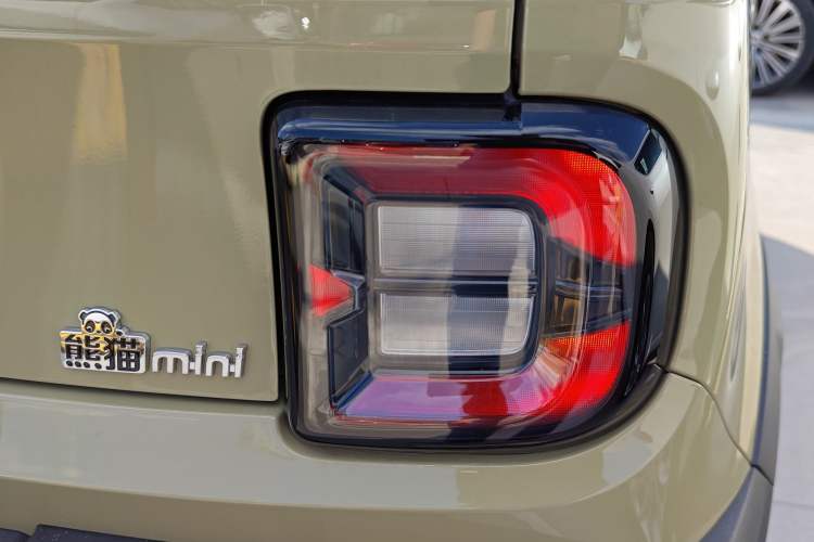 Used  Panda 2025 210km Panda Rider
