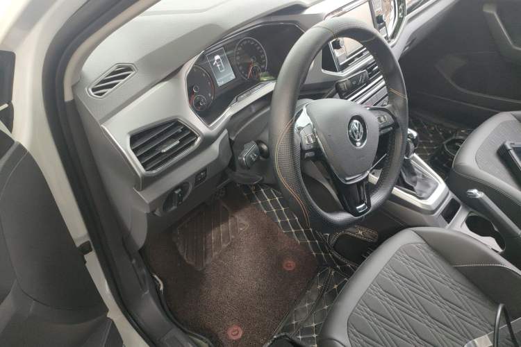 Used Volkswagen T-Cross 2019 1.5L Automatic Comfort Edition
