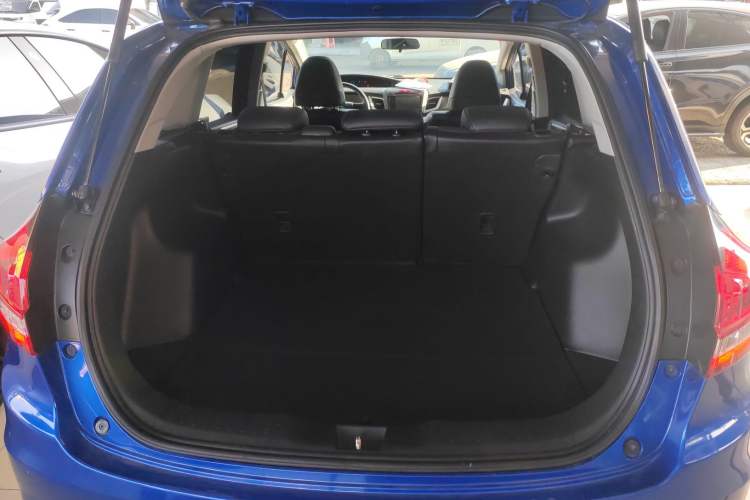 Used Honda Jade 2017 1.8L automatic Comfort version 5 seats
