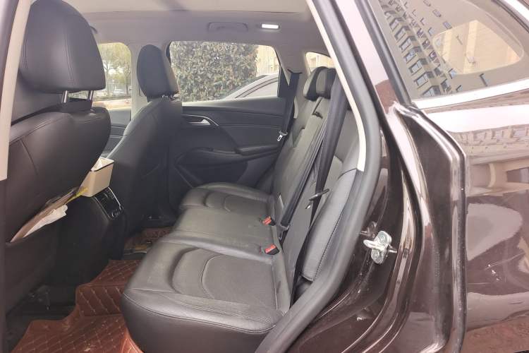 Used BORGWARD BX7 2016 28T Two-Wheel Drive Luxury Version 5 Seats
