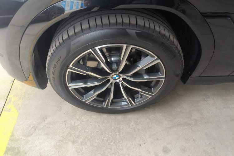 Used BMW X6 2023 xDrive30i M Sport Package