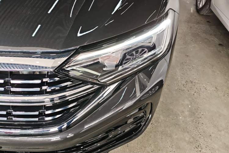 Used Volkswagen Sagitar 2025 300TSI DSG Excellence Edition
