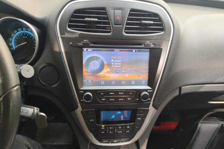 Used GAC Trumpchi GS5 2013 1.8T Manual Two-Wheel Drive Elite Edition