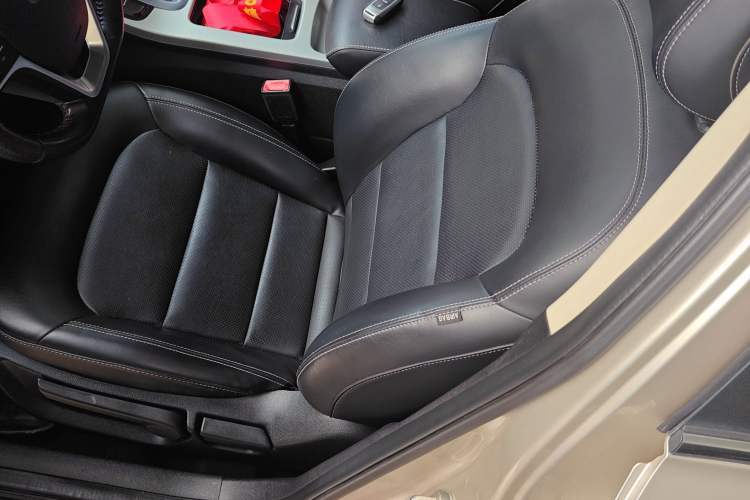 Used Geely Auto Emgrand GL 2017 1.8L DCT Elite Model