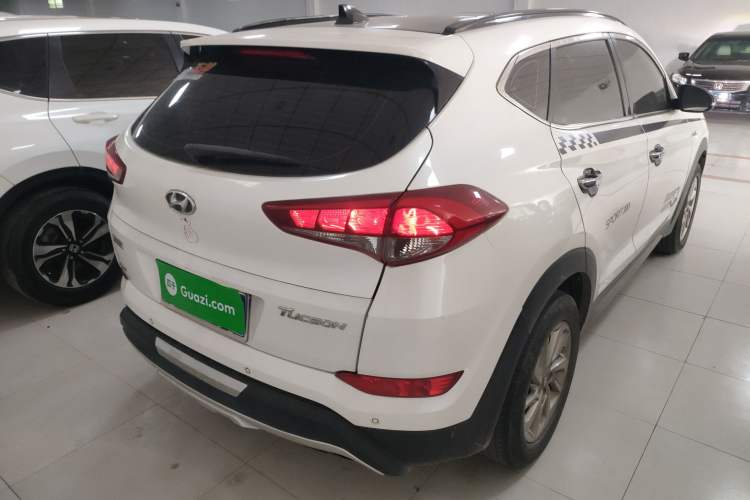 Used Hyundai Tucson 2018 1.6T Dual-Clutch Two-Wheel Drive 15th Anniversary Special Edition