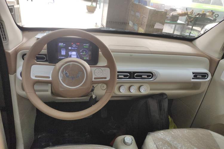 Used Wuling Hongguang MINIEV 2024 3rd Generation 215km Youth Edition