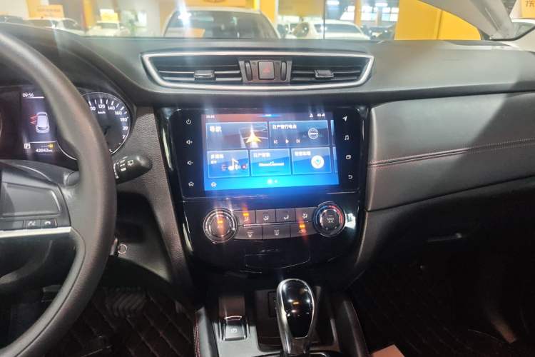 Used Nissan Qashqai 2019 2.0L CVT Smart Enjoyment Version
