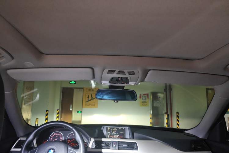 Used BMW 3 Series GT 2013 320i Leading Model
