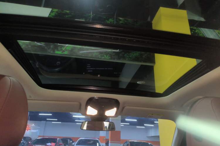 Used BMW i3 2022 eDrive 35 L