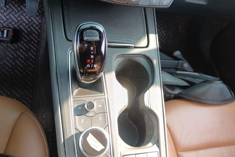 Used Cadillac XT4 2022 28T Two-Wheel Drive Prestige Version