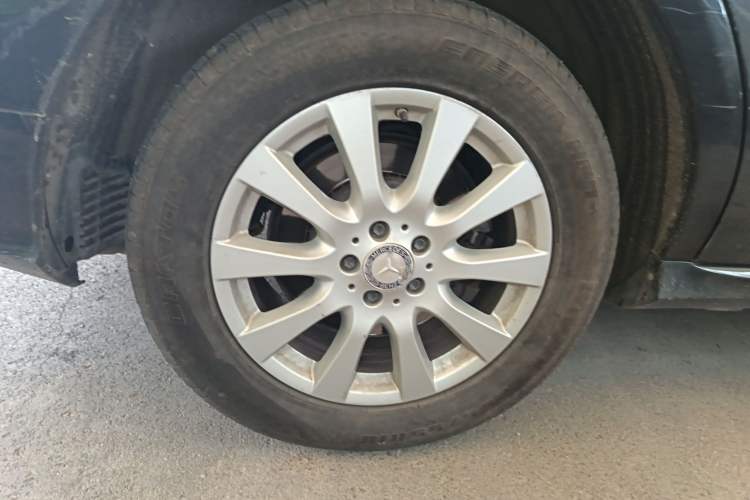 Used Mercedes-Benz R-Class 2014 R 320 4MATIC Business Model