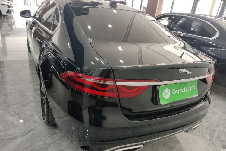 Used Jaguar XFL 2023 XFL 2.0T P250 Two-Wheel-Drive Elite Sport Edition