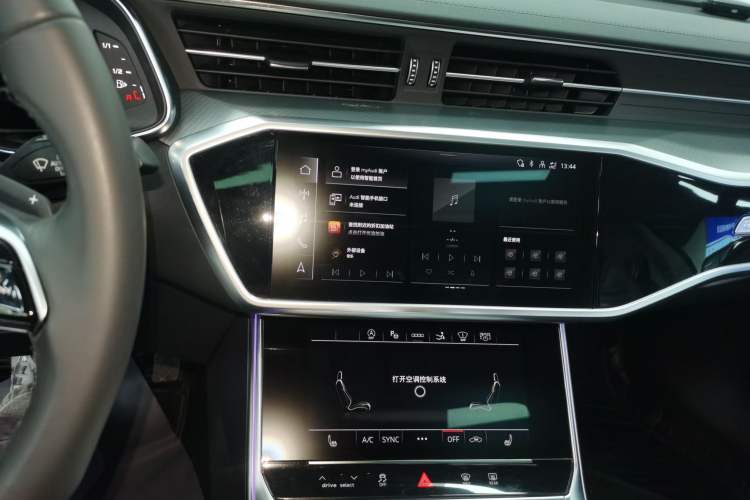 Used Audi A7 2024 45 TFSI Prestige Edition
