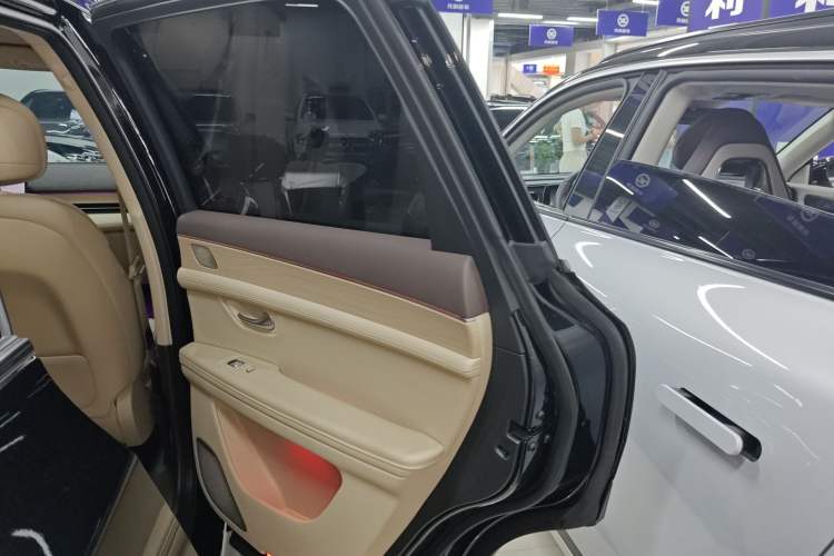 Used Hima AITO M7 2024 1.5T Intelligent Driving 4WD Pro Edition 5 Seats