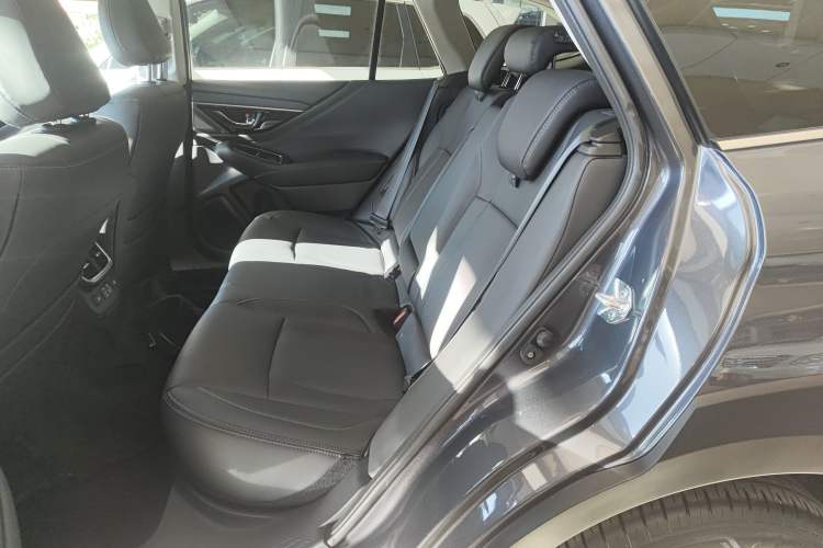 Used Subaru Outback 2023 2.5i AWD Flagship Edition EyeSight
