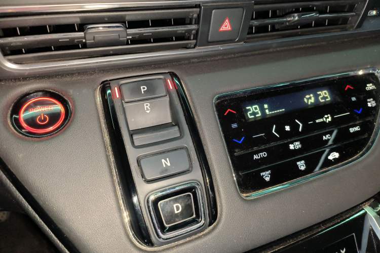 Used Honda Elysion 2022 2.0L eHEV Luxury Edition
