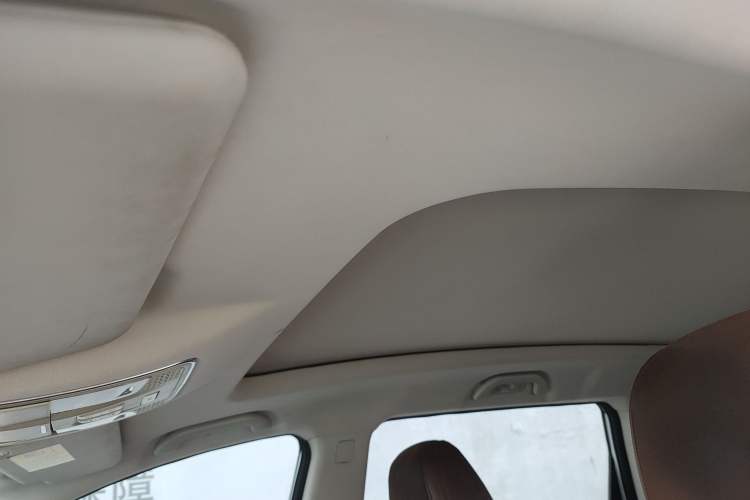 Used Sinotruk VGV U70 2020 1.5T Automatic Smart Luxury 7-Seater
