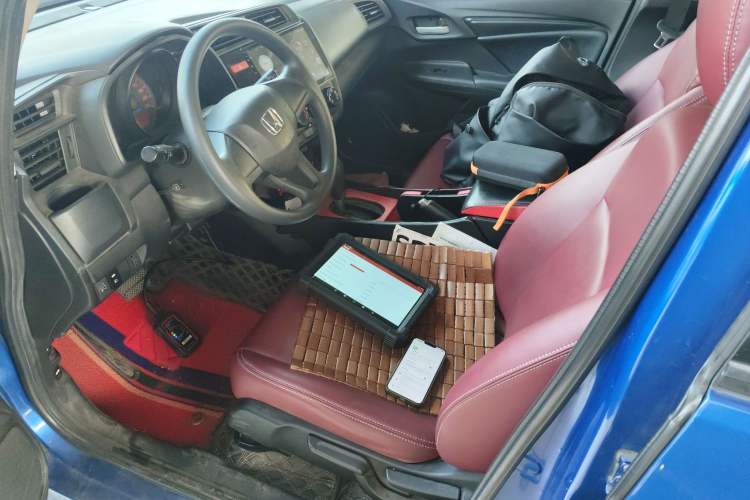 Used Honda Fit 2014 1.5L LX CVT Comfort Model
