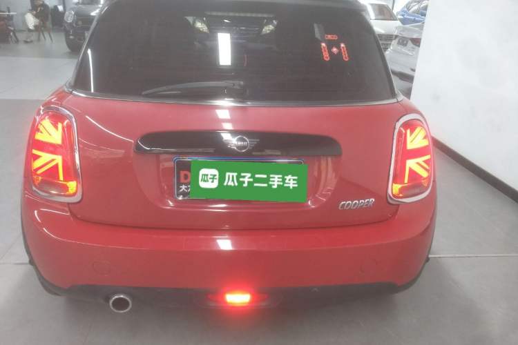 Used  MINI 2018 1.5T COOPER Classic Edition
