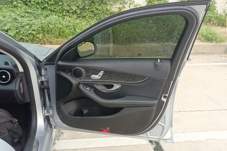 Used Mercedes-Benz C-Class 2017 C 180 L Sport Edition
