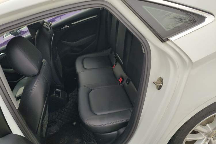 Used Audi A3 2019 Limousine 35 TFSI Ambition China V