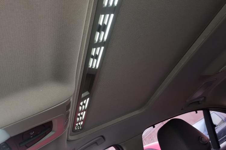 Used BMW 3 Series 2017 320Li Fashion Model
