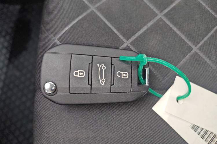 Used Peugeot 308 2016 1.6L Automatic Luxury Edition