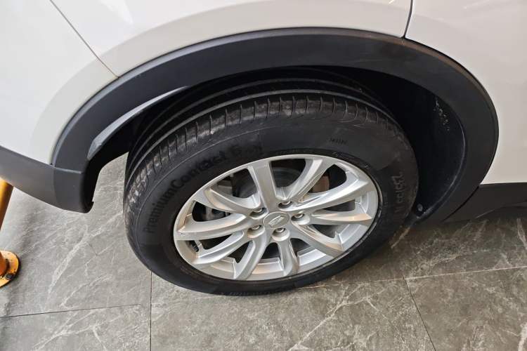 Used Cadillac XT4 2018 28T Two-Wheel Drive Tech Version