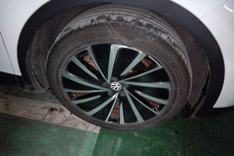 Used Volkswagen ID.4 X 2021 Pro Smart Long-Range Edition
