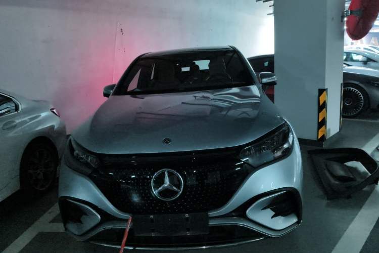 Used Mercedes-Benz EQE SUV 2023 350 4MATIC Luxury Edition
