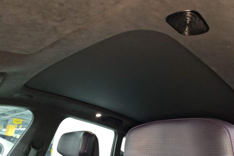 Used  07 2024 Max Extended-Range Edition