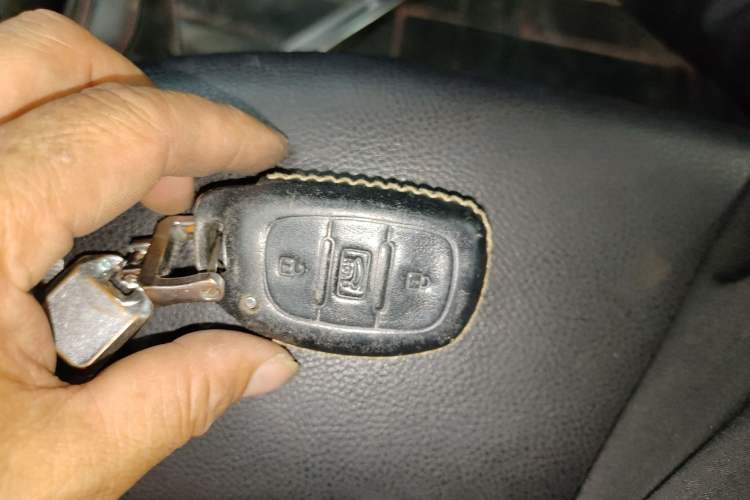 Used Hyundai Elantra 2016 1.6L Automatic ZhiXuan – Elite Version