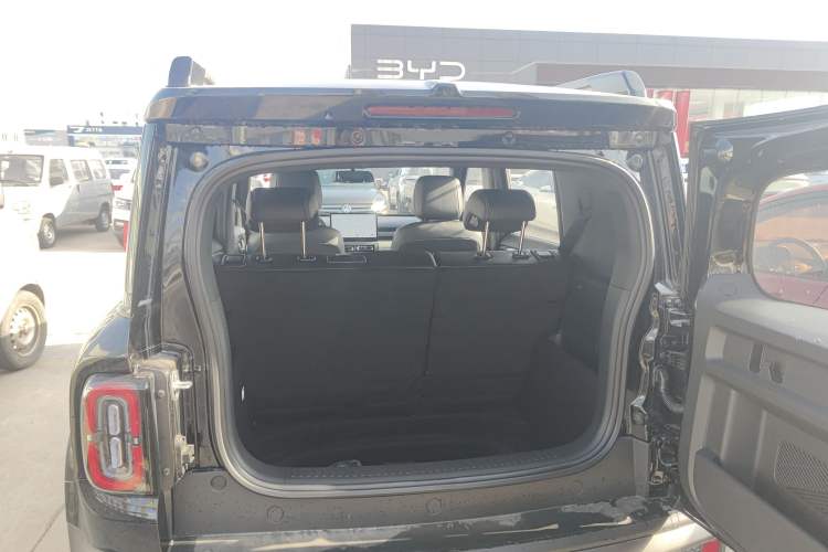 Used Baojun Spark EUV 
