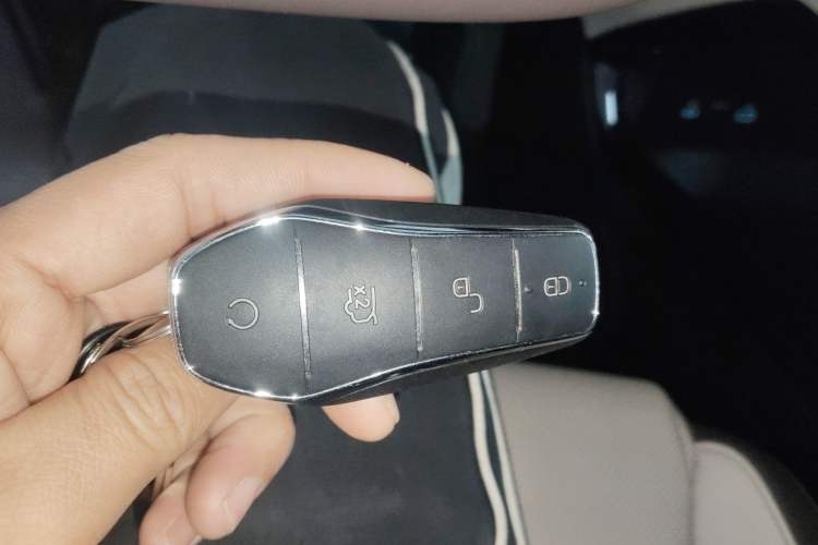 Used BYD Song PLUS New Energy 2025 DM-i Intelligent Driving 160KM Flagship Model
