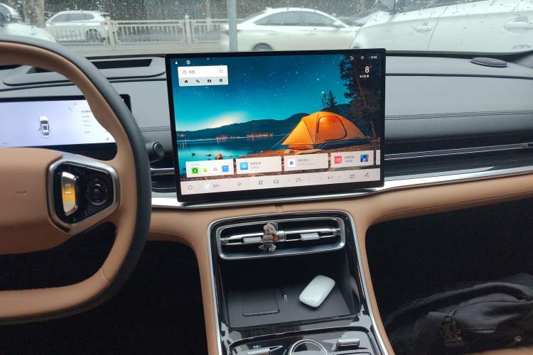 Used  Galaxy A7 2025 Model EM-i 150km Exploration+ Edition
