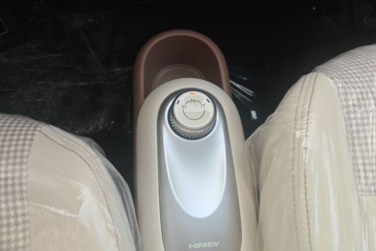 Used Wuling Hongguang MINIEV 2025 Four-Door Version Advanced Edition