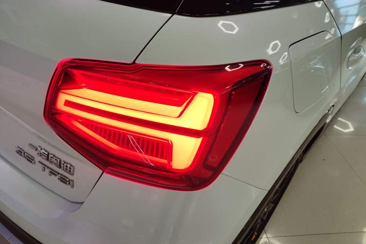 Used Audi Q2L 2018 35 TFSI Launch Exclusive Edition China VI
