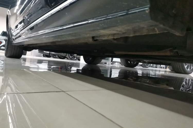 Used Jaguar XFL 2022 XFL 2.0T P250 Two-Wheel-Drive Elite Sport Edition
