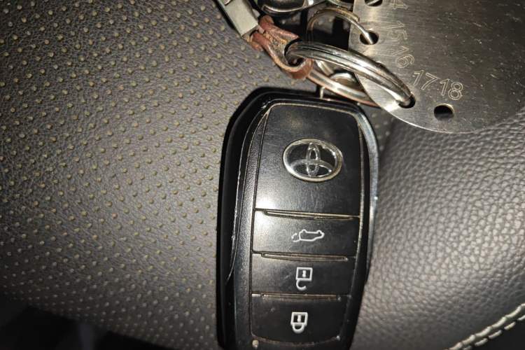 Used Toyota FRONTLANDER 2022 2.0L CVT Luxury PLUS Edition
