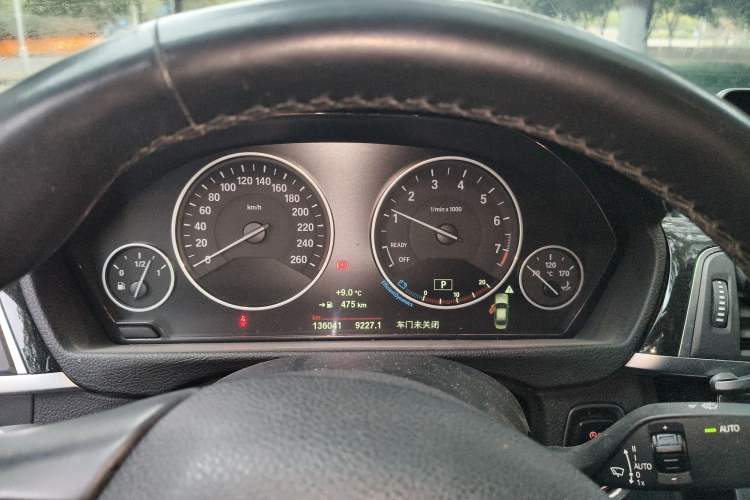 TDK.VehicleDetails.img