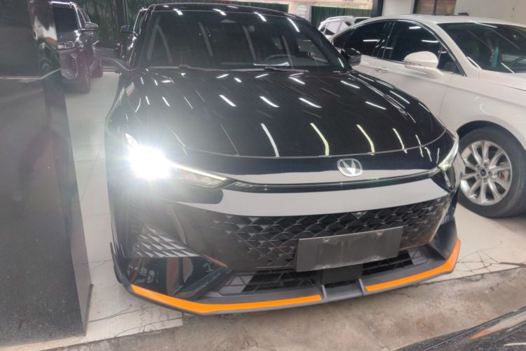 Used Changan UNI-V 2024 1.5T Prestige Sport Edition
