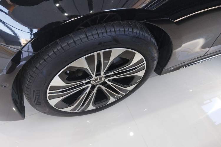 Used Mercedes-Benz E-Class 2024 E 300 L Fashion Sport Model