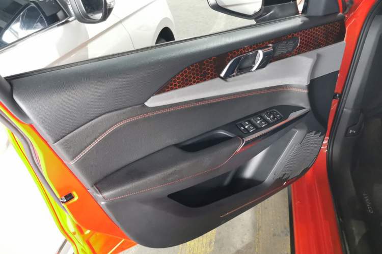 Used Lynk & Co 03 2019 1.5TD DCT JingPro Edition China VI Standard
