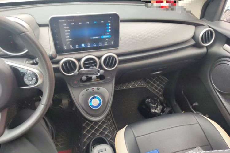 Used ORA Black Cat 2022 Updated Version 301 km Cute Pet Edition Lithium Iron Phosphate
