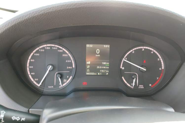 Used Qoros 5 2018 Revised Version 1.6T Automatic Leading Edition
