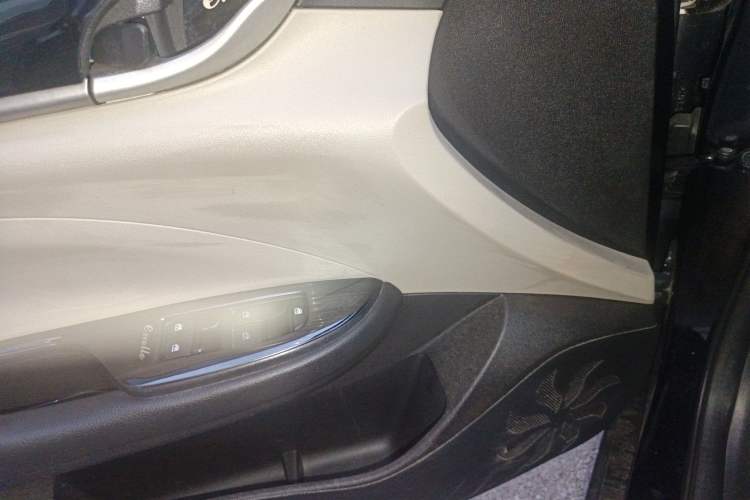 Used Buick GT 2017 15N Automatic Entry-Level Trim
