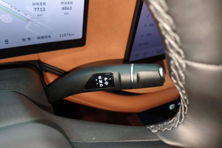 Used Wey Lanshan 2025 Four-Wheel Drive Ultra