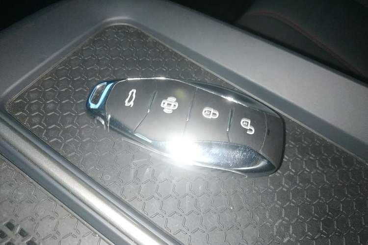 Used Hongqi EH7 2024 690 Pro
