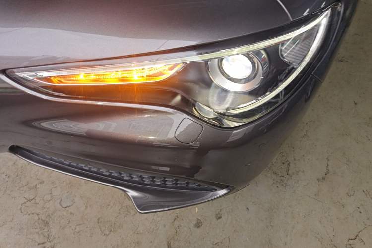 Used Alfa Romeo Stelvio 2017 2.0T 280HP Luxury Edition